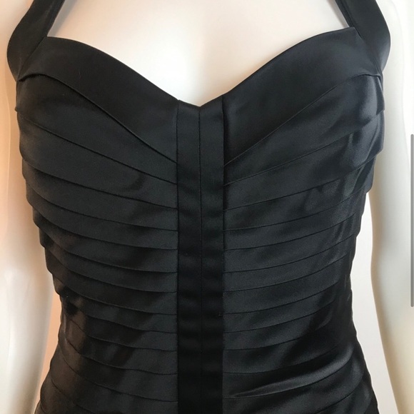 Calvin Klein Sexy Satin Sweetheart Neck Party Dress - Picture 3 of 5